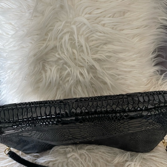 Michael Kors Black Crossbody laptop bag - Picture 7 of 12